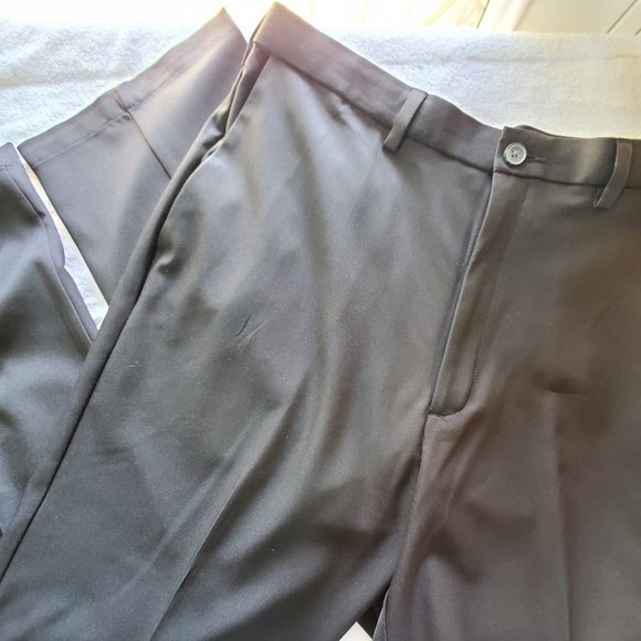 HAGGAR Black Classic Fit Cool 18 Pro Dress Pants, 36W X 34L - Picture 1 of 8